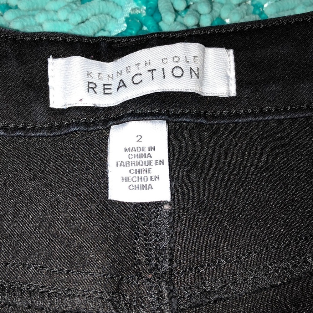 Kenneth Cole Jeans - Picture 4 of 7